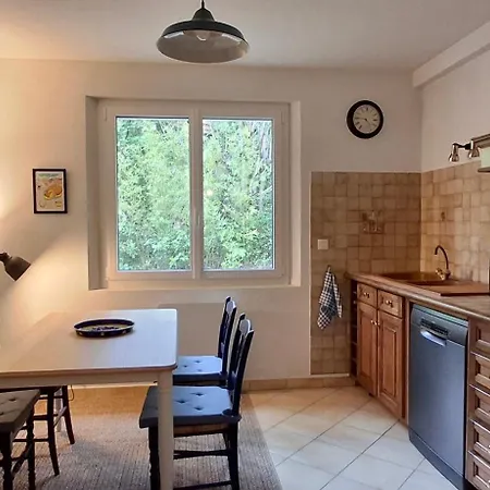 Appt 83m2 Rez De Jardin Dans Parc Prive Balcon Vue Сен-Рафаэль