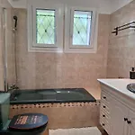 Appt 83m2 Rez De Jardin Dans Parc Prive Balcon Vue *