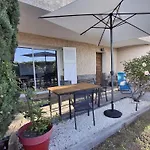Appartement Appt 83m2 Rez De Jardin Dans Parc Prive Balcon Vue