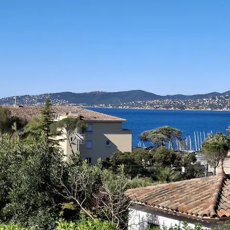 Appt 83m2 Rez De Jardin Dans Parc Privé Balcon Vue Apartamento