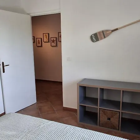 Appartement Appt 83m2 Rez De Jardin Dans Parc Prive Balcon Vue Saint-Raphaël