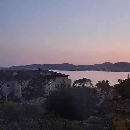 Apartamento Appt 83m2 Rez De Jardin Dans Parc Prive Balcon Vue Saint-Raphaël