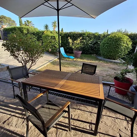 Appt 83m2 Rez De Jardin Dans Parc Prive Balcon Vue Lejlighed *