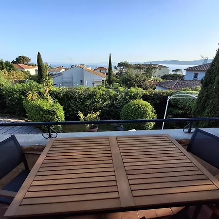 Apartamento Appt 83m2 Rez De Jardin Dans Parc Prive Balcon Vue *