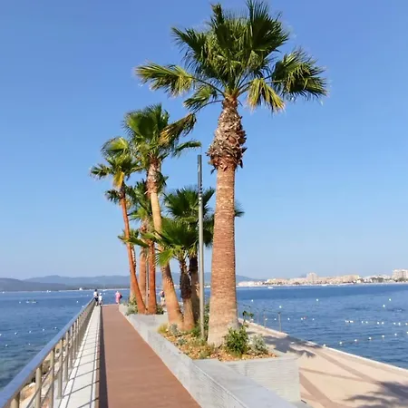 Appt 83m2 Rez De Jardin Dans Parc Prive Balcon Vue Lejlighed