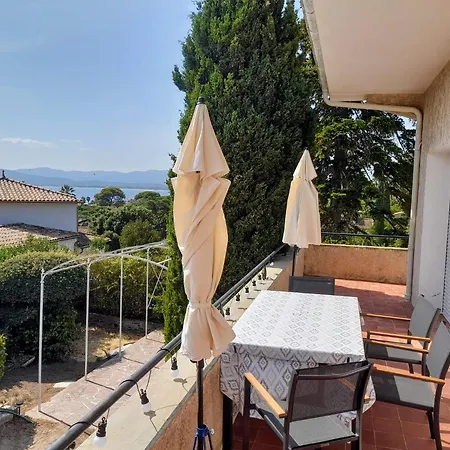 Appartement Appt 83m2 Rez De Jardin Dans Parc Prive Balcon Vue Saint-Raphaël