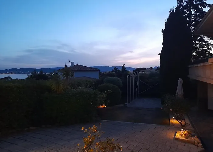 Appt 83m2 Rez De Jardin Dans Parc Privé Balcon Vue Apartamento *