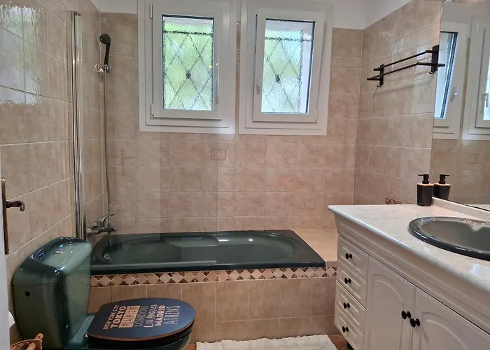 Appt 83m2 Rez De Jardin Dans Parc Privé Balcon Vue *