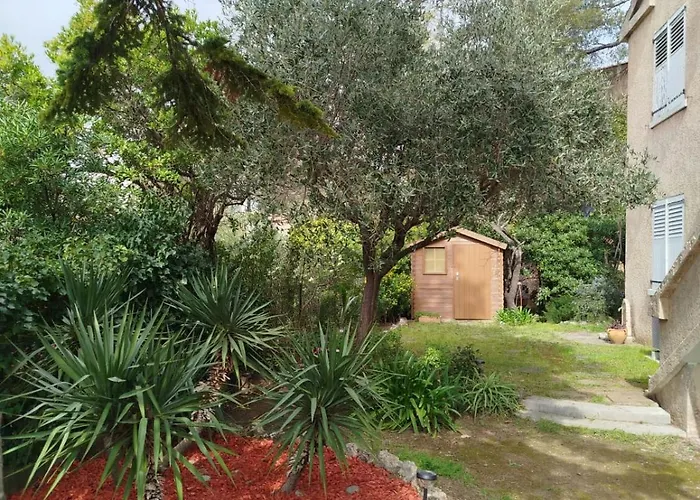 Appt 83m2 Rez De Jardin Dans Parc Privé Balcon Vue Appartement Saint-Raphaël